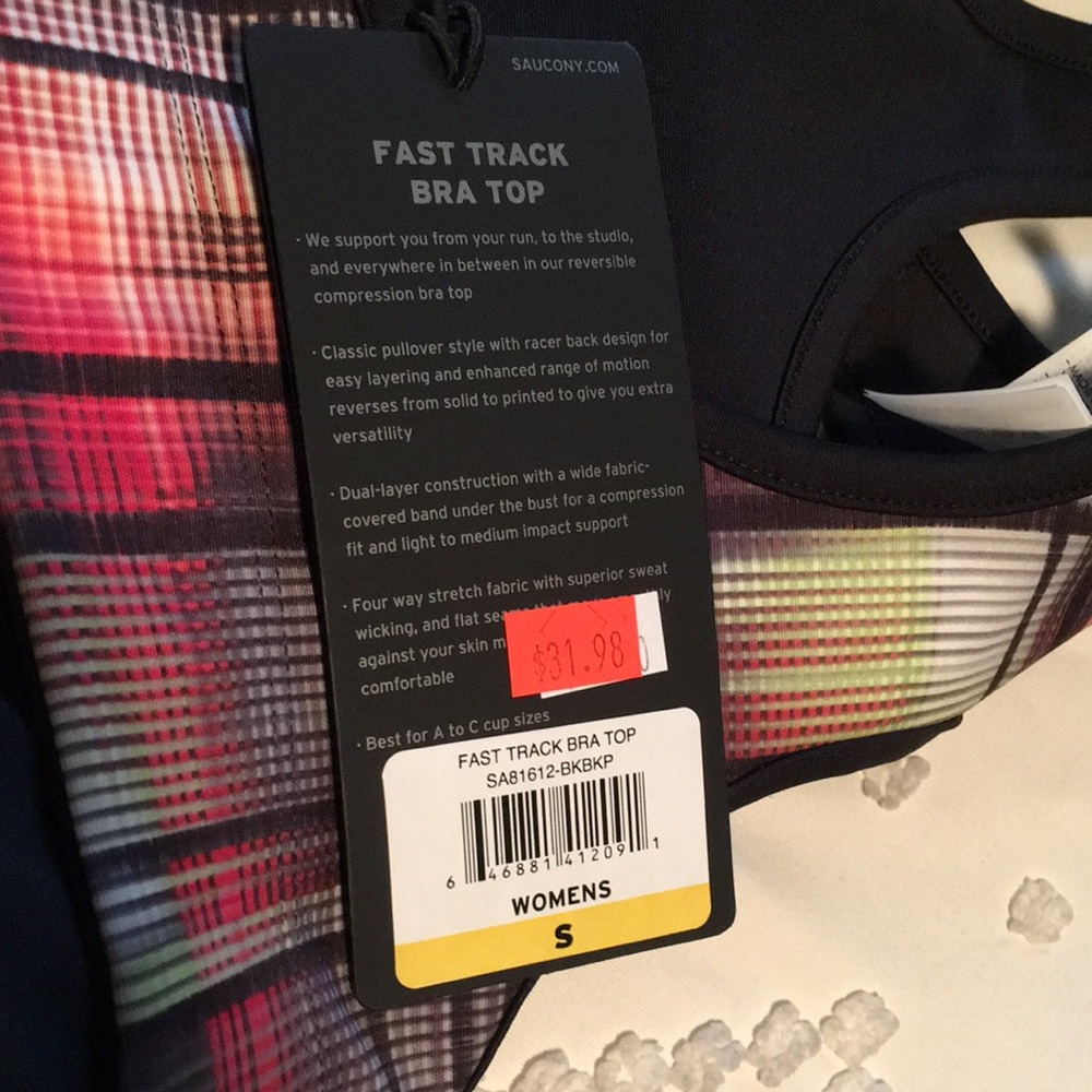 BNWT Sports Bra - Picture 3 of 7